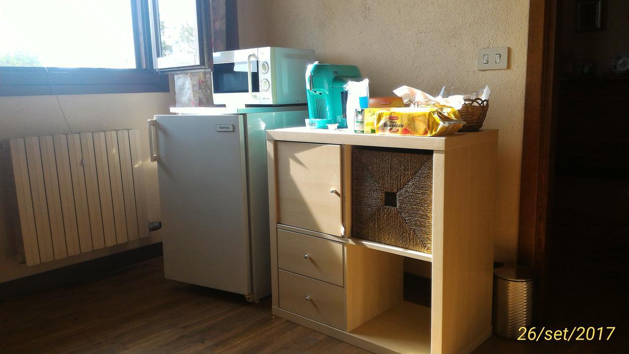 L'Ape In Corte Casa Di Campagna, Via Francigena Stanze E Colazione Vaccarizza Extérieur photo