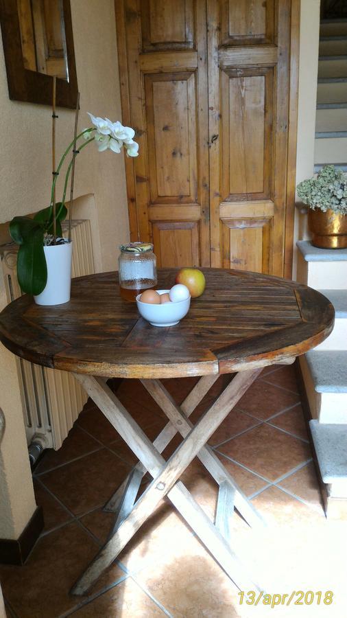 L'Ape In Corte Casa Di Campagna, Via Francigena Stanze E Colazione Vaccarizza Extérieur photo