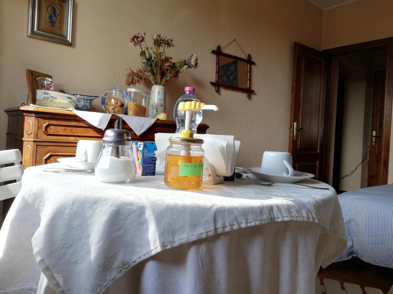 L'Ape In Corte Casa Di Campagna, Via Francigena Stanze E Colazione Vaccarizza Extérieur photo